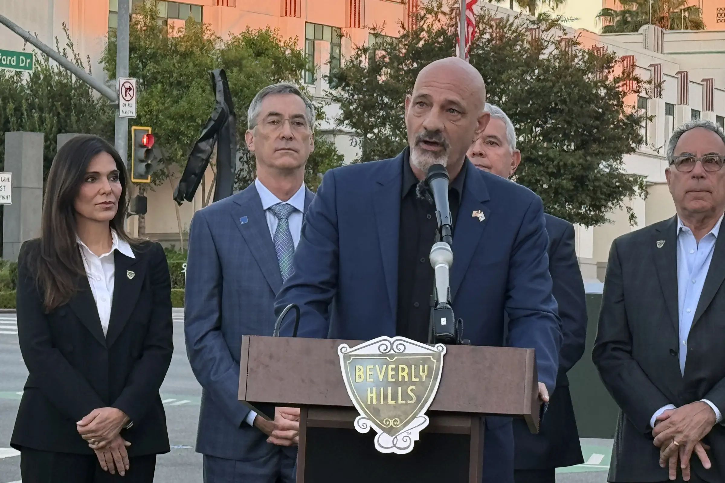 Rabbi Jonathan Aaron, senior rabbi of Temple Emanuel of Beverly Hills, speaks at the October 7 remembrance at Rexford Mini Park, honoring the victims of the 2023 terrorist attacks and offering a prayer for peace.