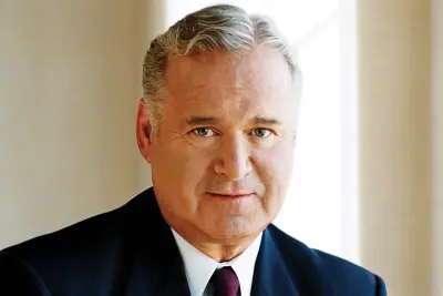 Former Beverly Hills Mayor Robert K. Tanenbaum Dies at 83