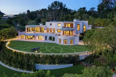 Steve Wynn’s Villa Lulu Sells for $47.75 Million After Years of Price Reductions